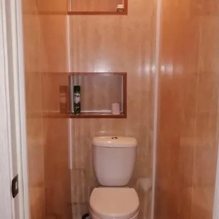 Apartament Komode Ne Qender Te Tiranes Διαμέρισμα Τίρανα